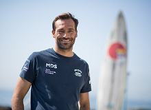 MDS teams up with João de Macedo to ride a giant wave